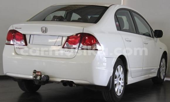 Acheter Occasion Voiture Honda Civic Blanc à Beitbridge, Matabeleland South Acheter Occasion Voiture Honda Civic Blanc à Beitbridge, Matabeleland South