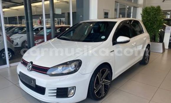 Acheter Occasion Voiture Volkswagen Golf GTI Blanc à Beitbridge, Matabeleland South Acheter Occasion Voiture Volkswagen Golf GTI Blanc à Beitbridge, Matabeleland South