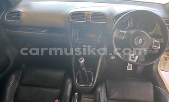 Acheter Occasion Voiture Volkswagen Golf GTI Blanc à Beitbridge, Matabeleland South Acheter Occasion Voiture Volkswagen Golf GTI Blanc à Beitbridge, Matabeleland South