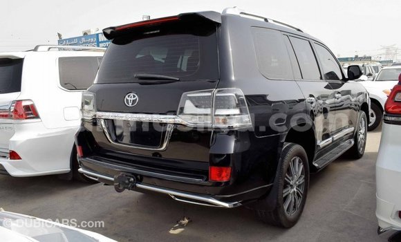 Acheter Import Voiture Toyota Land Cruiser Noir à Import - Dubai, Harare Acheter Import Voiture Toyota Land Cruiser Noir à Import - Dubai, Harare