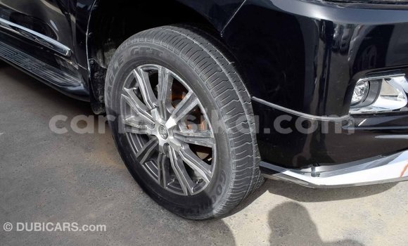 Acheter Import Voiture Toyota Land Cruiser Noir à Import - Dubai, Harare Acheter Import Voiture Toyota Land Cruiser Noir à Import - Dubai, Harare