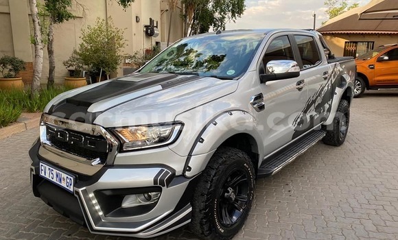 Buy Used Ford Ranger Silver Car in Beitbridge in Matabeleland South Buy Used Ford Ranger Silver Car in Beitbridge in Matabeleland South