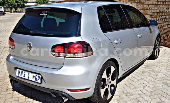 Nunua Ilio tumika Volkswagen Golf GTI Nyeupe Gari ndani ya Beitbridge nchini Matabeleland Kusini Nunua Ilio tumika Volkswagen Golf GTI Nyeupe Gari ndani ya Beitbridge nchini Matabeleland Kusini