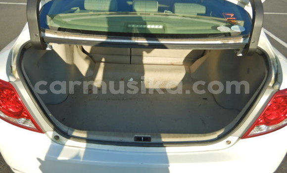 Tenga Tsaru Toyota Allion Chena Mota in Beitbridge in Matabeleland South Tenga Tsaru Toyota Allion Chena Mota in Beitbridge in Matabeleland South