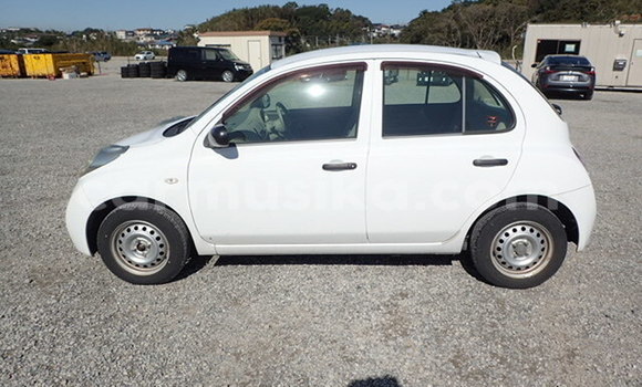 Buy Used Nissan Micra White Car in Beitbridge in Matabeleland South Buy Used Nissan Micra White Car in Beitbridge in Matabeleland South