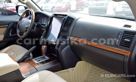 Acheter Import Voiture Toyota Land Cruiser Autre à Import - Dubai, Harare Acheter Import Voiture Toyota Land Cruiser Autre à Import - Dubai, Harare