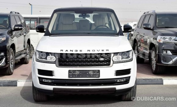 Acheter Import Voiture Land Rover Range Rover Blanc à Import - Dubai, Harare Acheter Import Voiture Land Rover Range Rover Blanc à Import - Dubai, Harare