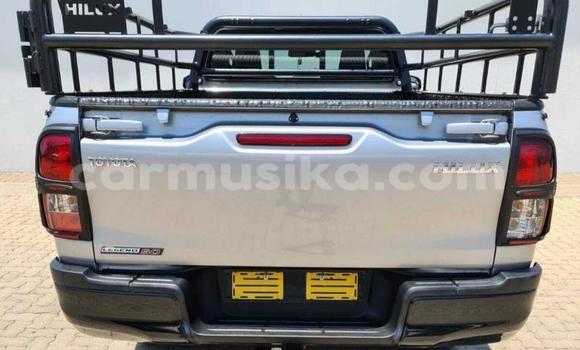 Acheter Occasion Voiture Toyota Hilux Gris à Beitbridge, Matabeleland South Acheter Occasion Voiture Toyota Hilux Gris à Beitbridge, Matabeleland South