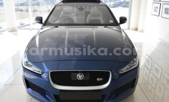 Buy Used Jaguar XE Blue Car in Beitbridge in Matabeleland South