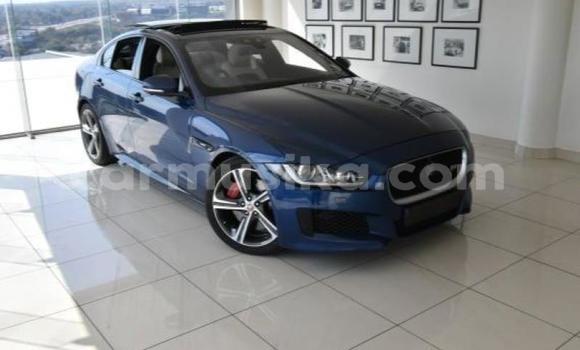 Acheter Occasion Voiture Jaguar XE Bleu à Beitbridge, Matabeleland South Acheter Occasion Voiture Jaguar XE Bleu à Beitbridge, Matabeleland South