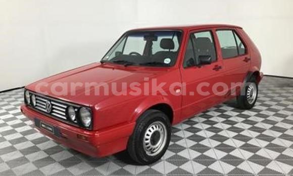 Nunua Ilio tumika Volkswagen Golf Nyekundu Gari ndani ya Beitbridge nchini Matabeleland Kusini