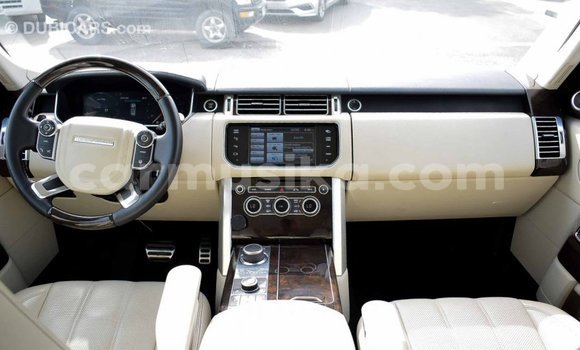 Acheter Import Voiture Land Rover Range Rover Blanc à Import - Dubai, Harare Acheter Import Voiture Land Rover Range Rover Blanc à Import - Dubai, Harare