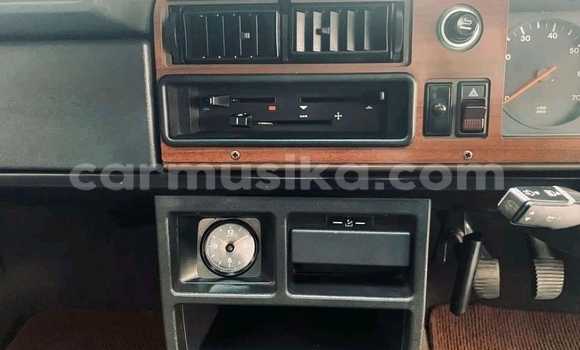 Buy Used Ford Contour Red Car in Beitbridge in Matabeleland South Buy Used Ford Contour Red Car in Beitbridge in Matabeleland South