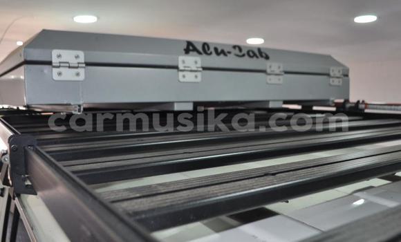 Nunua Ilio tumika Toyota Land Cruiser Nyeupe Gari ndani ya Beitbridge nchini Matabeleland Kusini Nunua Ilio tumika Toyota Land Cruiser Nyeupe Gari ndani ya Beitbridge nchini Matabeleland Kusini