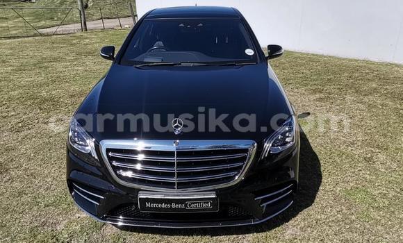 Nunua Ilio tumika Mercedes‒Benz S–Class Beige Gari ndani ya Beitbridge nchini Matabeleland Kusini Nunua Ilio tumika Mercedes‒Benz S–Class Beige Gari ndani ya Beitbridge nchini Matabeleland Kusini