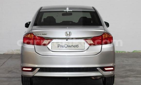 Acheter Occasion Voiture Honda Ballade Gris à Beitbridge, Matabeleland South Acheter Occasion Voiture Honda Ballade Gris à Beitbridge, Matabeleland South