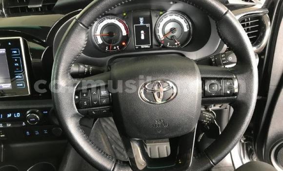 Buy Used Toyota Hilux Silver Car in Beitbridge in Matabeleland South Buy Used Toyota Hilux Silver Car in Beitbridge in Matabeleland South