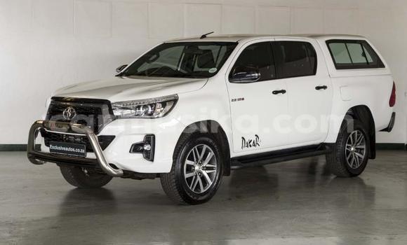 Acheter Occasion Voiture Toyota Hilux Blanc à Beitbridge, Matabeleland South Acheter Occasion Voiture Toyota Hilux Blanc à Beitbridge, Matabeleland South