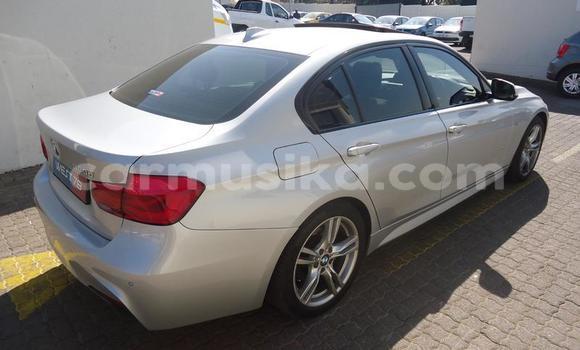 Tenga Tsaru BMW 3–Series Sirivha Mota in Beitbridge in Matabeleland South Tenga Tsaru BMW 3–Series Sirivha Mota in Beitbridge in Matabeleland South