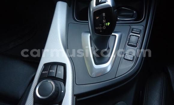 Tenga Tsaru BMW 3–Series Sirivha Mota in Beitbridge in Matabeleland South Tenga Tsaru BMW 3–Series Sirivha Mota in Beitbridge in Matabeleland South