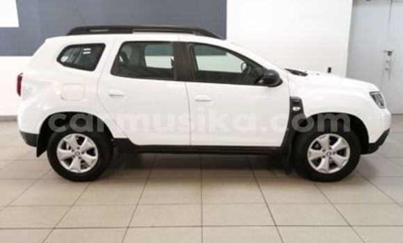 Nunua Ilio tumika Renault Duster Nyeupe Gari ndani ya Beitbridge nchini Matabeleland Kusini Nunua Ilio tumika Renault Duster Nyeupe Gari ndani ya Beitbridge nchini Matabeleland Kusini