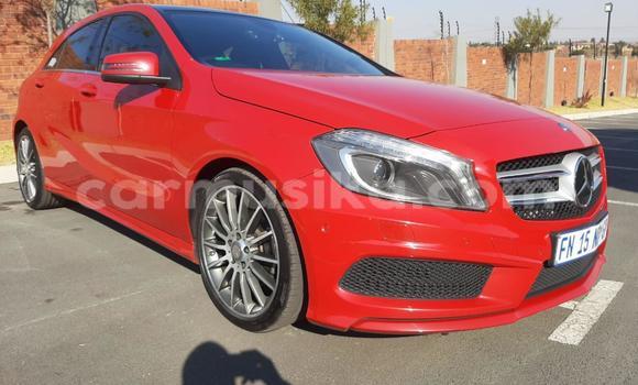 Acheter Occasion Voiture Mercedes‒Benz A–Class Rouge à Beitbridge, Matabeleland South Acheter Occasion Voiture Mercedes‒Benz A–Class Rouge à Beitbridge, Matabeleland South