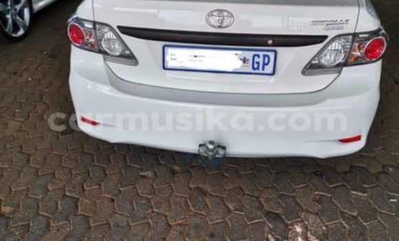 Nunua Ilio tumika Toyota Corolla Nyeupe Gari ndani ya Beitbridge nchini Matabeleland Kusini Nunua Ilio tumika Toyota Corolla Nyeupe Gari ndani ya Beitbridge nchini Matabeleland Kusini