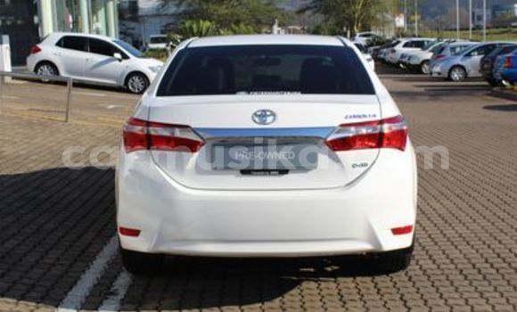 Acheter Occasion Voiture Toyota Corolla Blanc à Beitbridge, Matabeleland South Acheter Occasion Voiture Toyota Corolla Blanc à Beitbridge, Matabeleland South