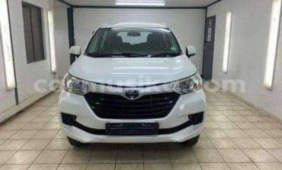 Acheter Occasion Voiture Toyota Avanza Blanc à Beitbridge, Matabeleland South Acheter Occasion Voiture Toyota Avanza Blanc à Beitbridge, Matabeleland South