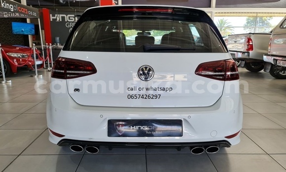 Buy Used Volkswagen Golf GTI White Car in Beitbridge in Matabeleland South Buy Used Volkswagen Golf GTI White Car in Beitbridge in Matabeleland South