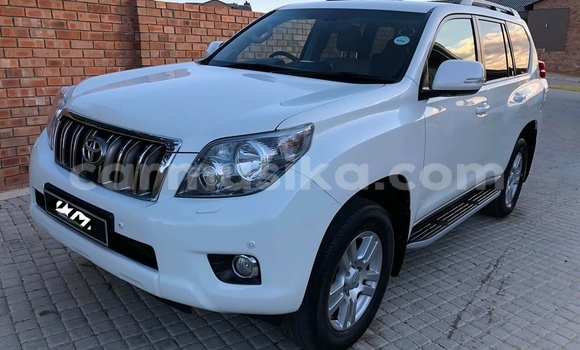 Acheter Occasion Voiture Toyota Land Cruiser Prado Blanc à Harare, Harare Acheter Occasion Voiture Toyota Land Cruiser Prado Blanc à Harare, Harare