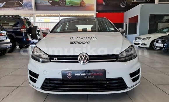 Buy Used Volkswagen Golf GTI White Car in Beitbridge in Matabeleland South Buy Used Volkswagen Golf GTI White Car in Beitbridge in Matabeleland South