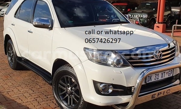 Buy Used Toyota Fortuner White Car in Beitbridge in Matabeleland South Buy Used Toyota Fortuner White Car in Beitbridge in Matabeleland South