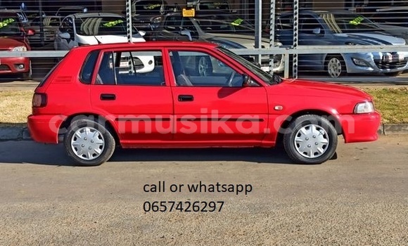 Nunua Ilio tumika Toyota Tacoma Nyekundu Gari ndani ya Beitbridge nchini Matabeleland Kusini Nunua Ilio tumika Toyota Tacoma Nyekundu Gari ndani ya Beitbridge nchini Matabeleland Kusini