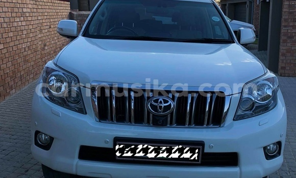 Acheter Occasion Voiture Toyota Land Cruiser Prado Blanc à Harare, Harare Acheter Occasion Voiture Toyota Land Cruiser Prado Blanc à Harare, Harare