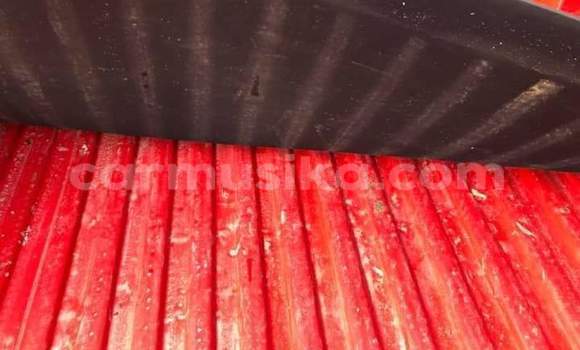 Acheter Occasion Voiture Toyota Hilux Rouge à Beitbridge, Matabeleland South Acheter Occasion Voiture Toyota Hilux Rouge à Beitbridge, Matabeleland South