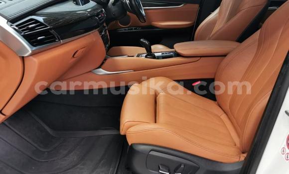 Nunua Ilio tumika BMW X6 Nyeupe Gari ndani ya Beitbridge nchini Matabeleland Kusini Nunua Ilio tumika BMW X6 Nyeupe Gari ndani ya Beitbridge nchini Matabeleland Kusini