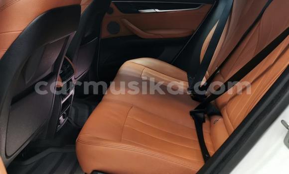 Nunua Ilio tumika BMW X6 Nyeupe Gari ndani ya Beitbridge nchini Matabeleland Kusini Nunua Ilio tumika BMW X6 Nyeupe Gari ndani ya Beitbridge nchini Matabeleland Kusini