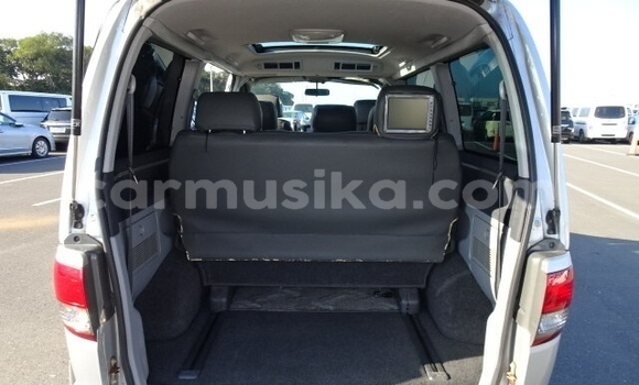 Acheter Occasion Voiture Toyota Regius Gris à Beitbridge, Matabeleland South Acheter Occasion Voiture Toyota Regius Gris à Beitbridge, Matabeleland South