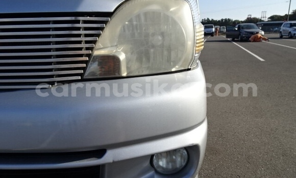 Acheter Occasion Voiture Toyota Regius Gris à Beitbridge, Matabeleland South Acheter Occasion Voiture Toyota Regius Gris à Beitbridge, Matabeleland South