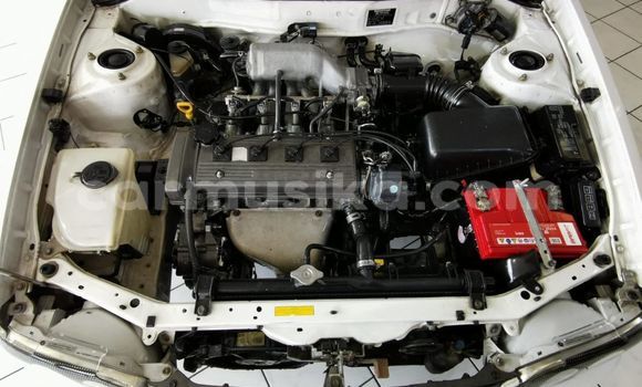 Acheter Occasion Voiture Toyota Corolla Blanc à Beitbridge, Matabeleland South Acheter Occasion Voiture Toyota Corolla Blanc à Beitbridge, Matabeleland South