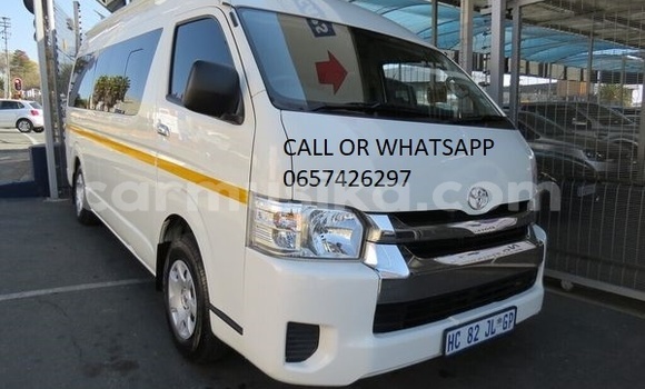 Buy Used Toyota Hiace White Car in Beitbridge in Matabeleland South Buy Used Toyota Hiace White Car in Beitbridge in Matabeleland South