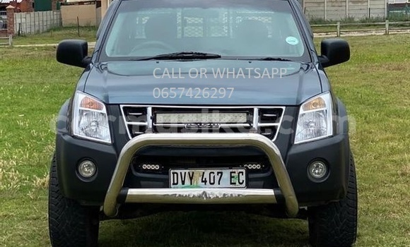 Acheter Occasion Voiture Isuzu KB Marron à Beitbridge, Matabeleland South Acheter Occasion Voiture Isuzu KB Marron à Beitbridge, Matabeleland South