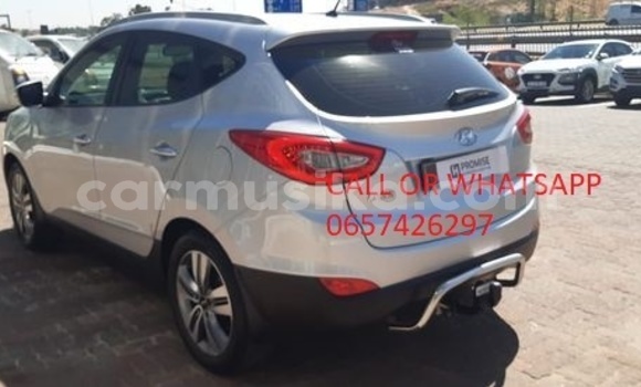 Nunua Ilio tumika Hyundai ix35 Fedha Gari ndani ya Beitbridge nchini Matabeleland Kusini Nunua Ilio tumika Hyundai ix35 Fedha Gari ndani ya Beitbridge nchini Matabeleland Kusini