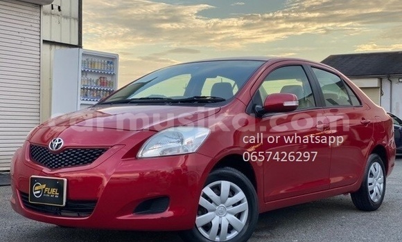 Nunua Ilio tumika Toyota Belta Fedha Gari ndani ya Beitbridge nchini Matabeleland Kusini