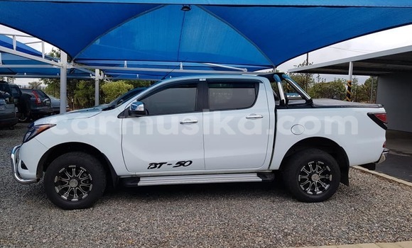 Tenga Tsaru Mazda BT-50 Chena Mota in Beitbridge in Matabeleland South Tenga Tsaru Mazda BT-50 Chena Mota in Beitbridge in Matabeleland South