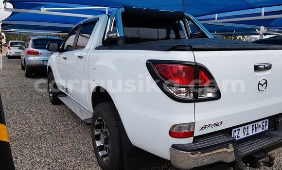 Tenga Tsaru Mazda BT-50 Chena Mota in Beitbridge in Matabeleland South Tenga Tsaru Mazda BT-50 Chena Mota in Beitbridge in Matabeleland South