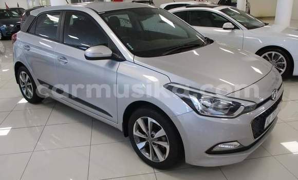 Acheter Occasion Voiture Hyundai i20 Gris à Beitbridge, Matabeleland South Acheter Occasion Voiture Hyundai i20 Gris à Beitbridge, Matabeleland South