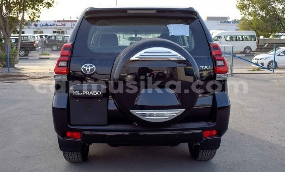 Acheter Import Voiture Toyota Prado Noir à Import - Dubai, Harare Acheter Import Voiture Toyota Prado Noir à Import - Dubai, Harare