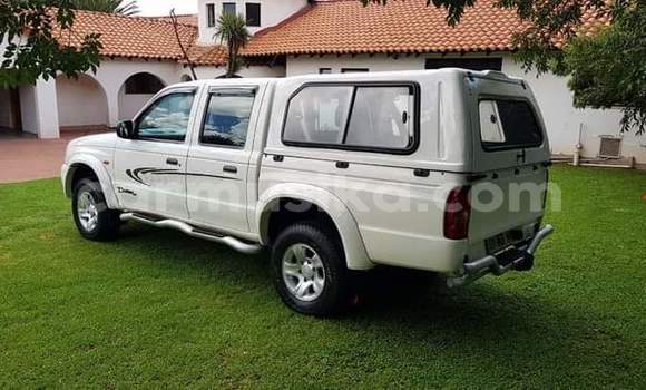 Acheter Occasion Voiture Mazda Mazda 2 Blanc à Beitbridge, Matabeleland South Acheter Occasion Voiture Mazda Mazda 2 Blanc à Beitbridge, Matabeleland South